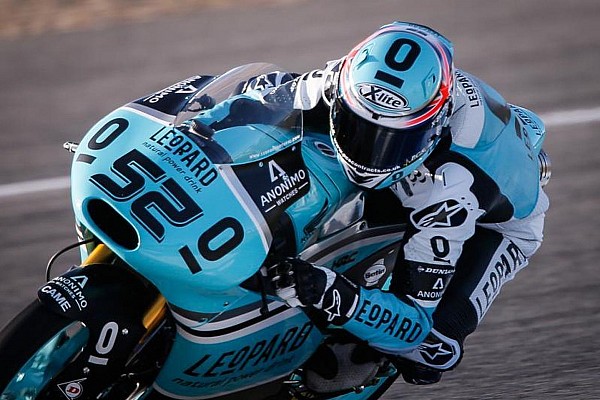 Moto3: Com grande volta, Danny Kent lidera treinos na Alemanha