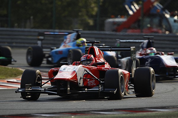La carrera dos de GP3 en Hungr&iacute;a fue de Ceccon
