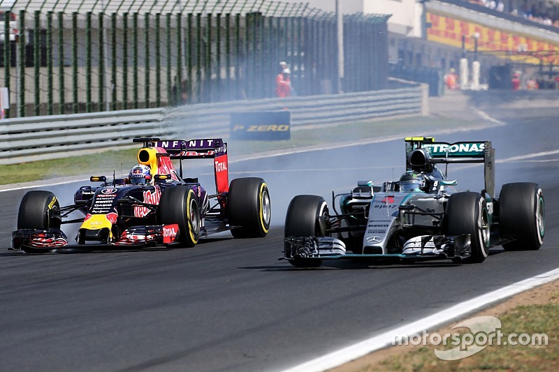 Daniel Ricciardo, Red Bull Racing e Nico Rosberg, Mercedes AMG F1 Team