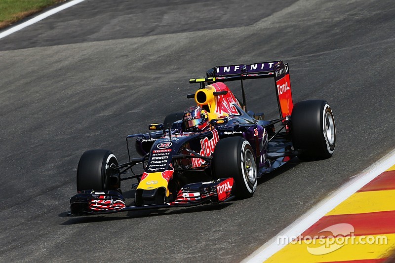 Red Bull multata di 10 mila euro per l'uscita di Kvyat