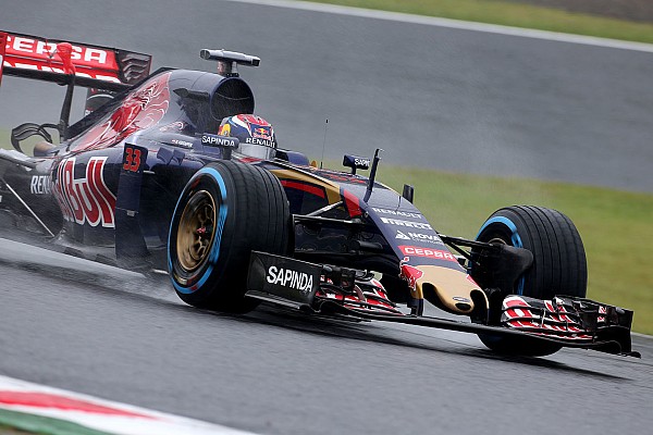 Verstappen est&aacute; "muy ocupado" para sacar la licencia de conducir