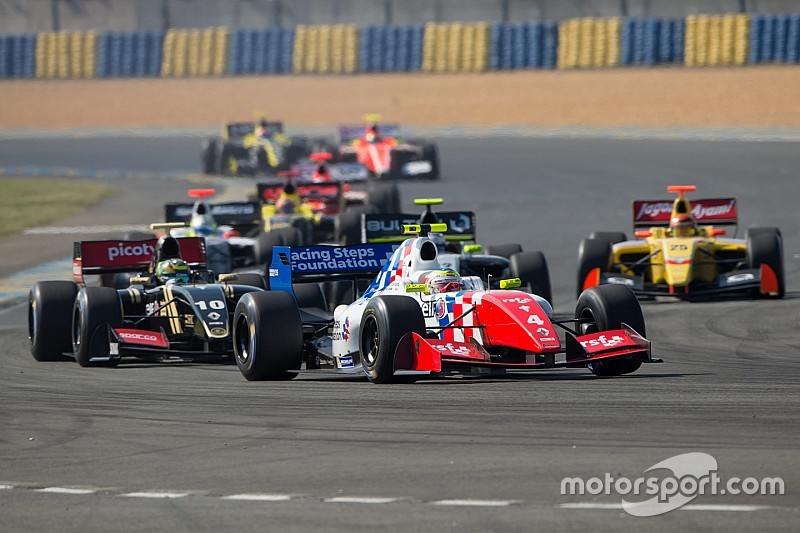 Formula 3.5 unveils team list for 2016