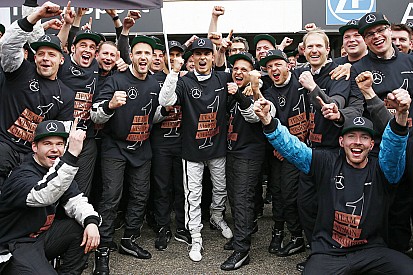 Wehrlein se consagró campeón y Scheider volvió a ganar