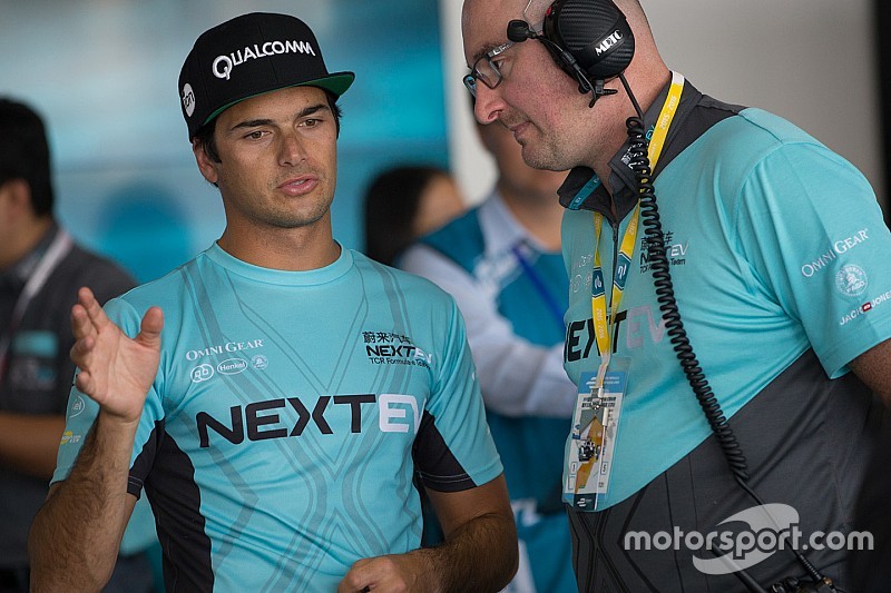 Nelson Piquet Jr., NEXTEV TCR Formula E Team