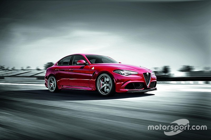Gewilde Alfa Romeo Giulia laat half jaar langer op zich wachten