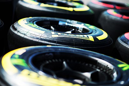 Pirelli wil terugkeer van de 'klif' in 2016