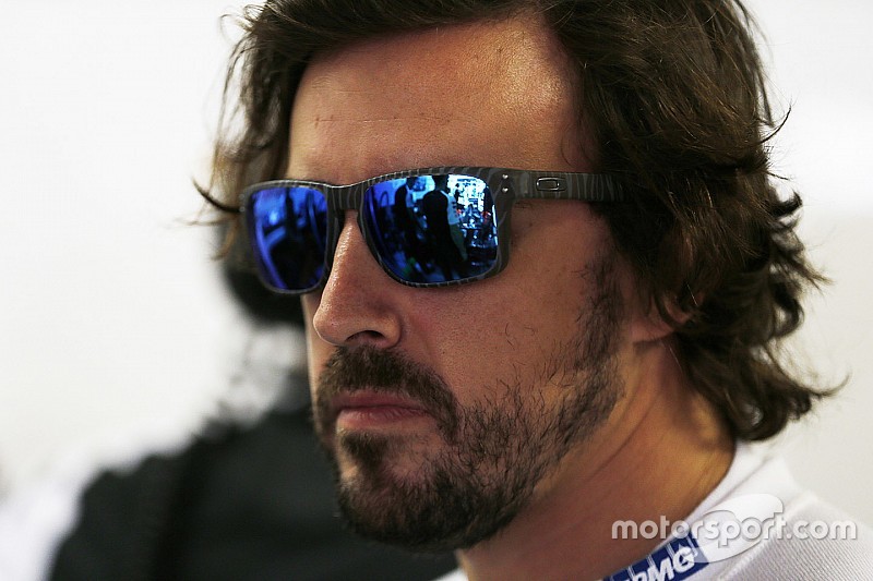 Alonso verliest record ten opzichte van teamgenoten