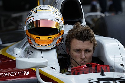 Pic "talking to several GP2 teams" for 2016