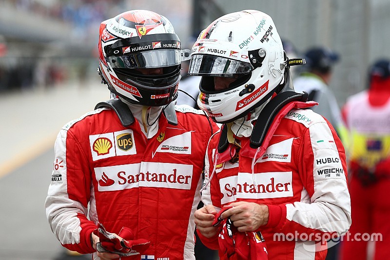 Sebastian Vettel, Ferrari SF15-T et Kimi Raikkonen, Ferrari