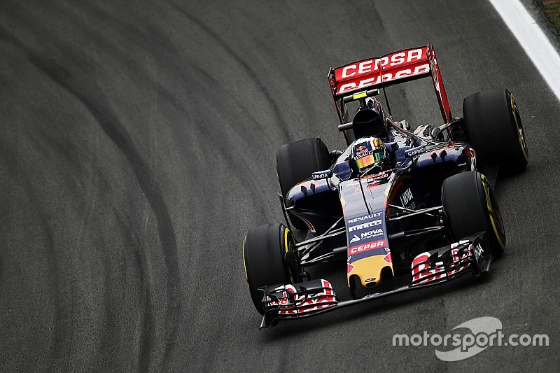 Carlos Sainz Jr., Scuderia Toro Rosso STR10