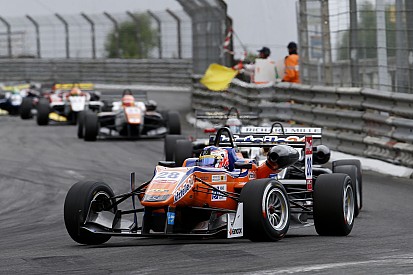 Günther scoort F3-zitje bij Prema