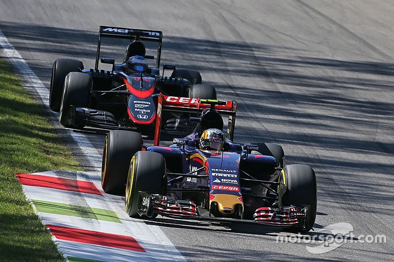 Carlos Sainz Jr., Scuderia Toro Rosso STR10