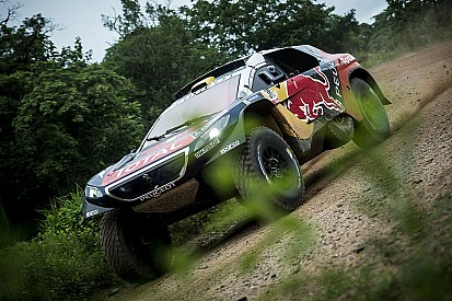Dakar auto’s: Krappe winst Peterhansel op Peugeot-teamgenoten
