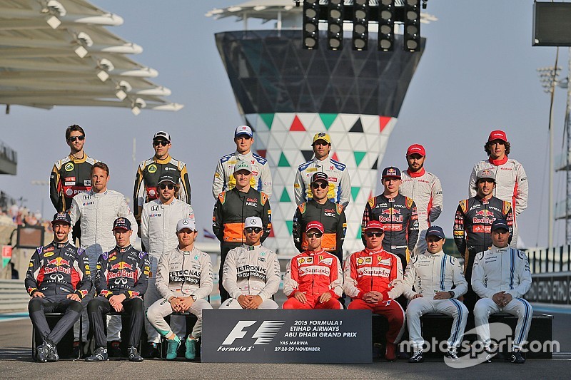 Gruppenfoto der Fahrer