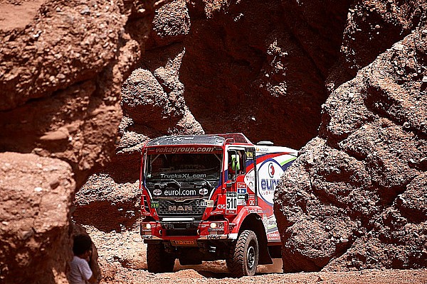 Versluis obtiene segunda victoria, De Rooy ampl&iacute;a su liderazgo