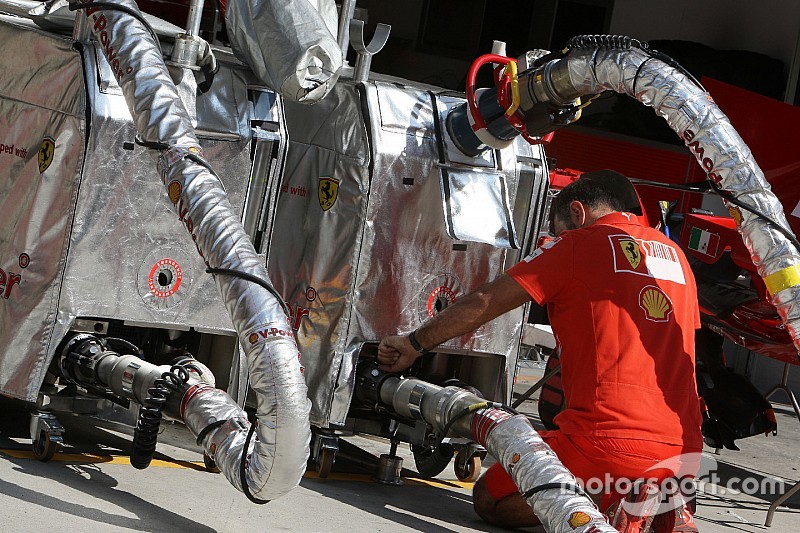 Los tanques de repostaje de Ferrari