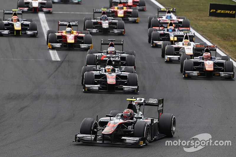Start: Nobuharu Matsushita, ART Grand Prix leads