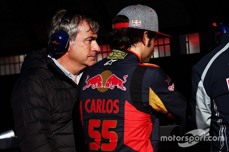 Carlos Sainz, con su hijo Carlos Sainz Jr., Scuderia Toro Rosso