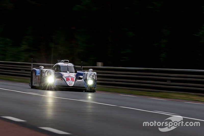 #1 Toyota Racing, Toyota TS040 Hybrid: Sébastien Buemi, Anthony Davidson, Kazuki Nakajima