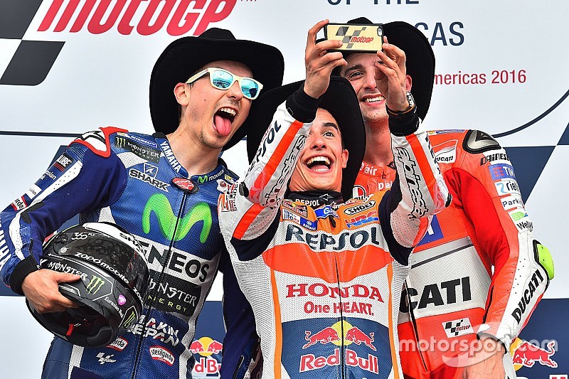 Podium: race winner Marc Marquez, Repsol Honda Team, second place Jorge Lorenzo, Yamaha Factory Racing, third place Andrea Iannone, Ducati Team