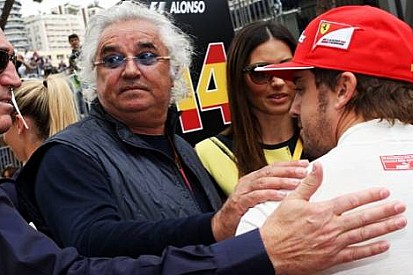 Briatore, Ferrari-Alonso ilişkisinin soğuduğunu düşünmüyor
