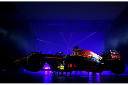 Чи допоможуть Red Bull нові кольори?