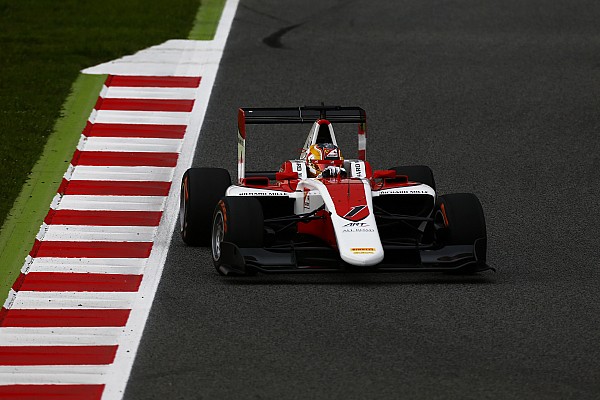 Leclerc gana su primera carrera como junior de Ferrari