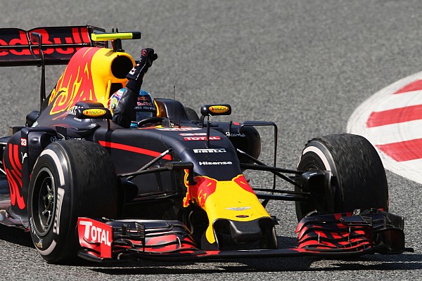 Red Bull avisa que Verstappen ficará ainda mais forte