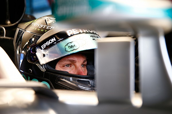 Mercedes quiere firmar nuevamente con Rosberg