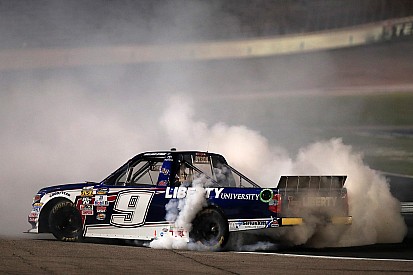 Trucks: Matt Crafton dominiert, William Byron siegt