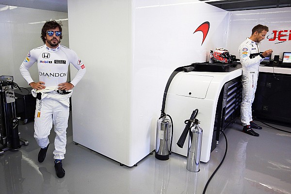 Alonso y Button reivindican su experiencia ante el 'boom' de los j&oacute;venes