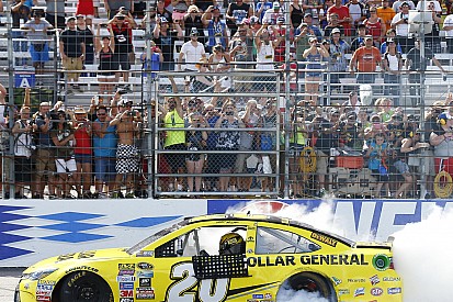 NASCAR Loudon: Matt Kenseth siegt vor Tony Stewart