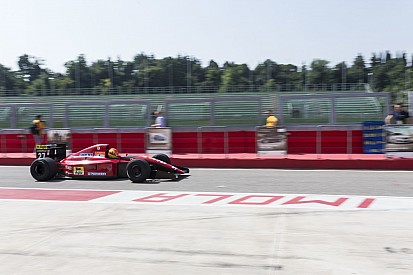 Imola unterschreibt Vertrag mit Bernie Ecclestone für den Grand Prix von Italien