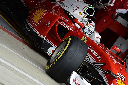 Sebastian Vettel testet als erster Formel-1-Fahrer die Pirelli-Reifen für 2017