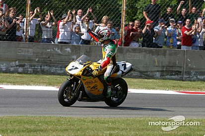 Superbike-Legende Pierfrancesco Chili bei Classic TT auf der Isle of Man