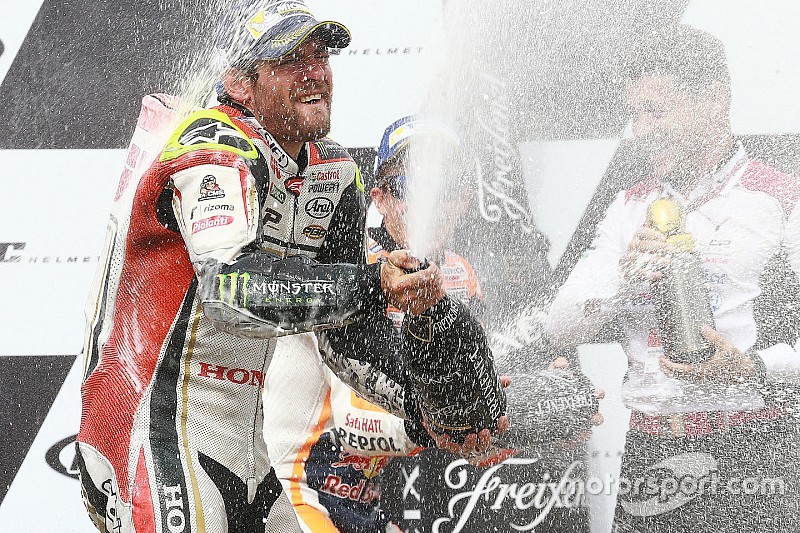 Podium: race winner Cal Crutchlow, Team LCR Honda celebrates with champagne