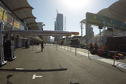 Éledezik az F1-es paddock Bakuban csütörtökön