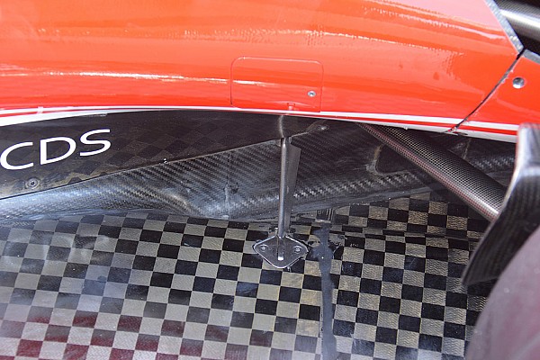 T&eacute;cnica: aler&oacute;n delantero y tirante del suelo del Ferrari en Singapur