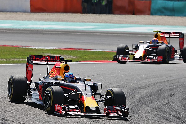 Red Bull sac&oacute; tajada de su presi&oacute;n a Mercedes