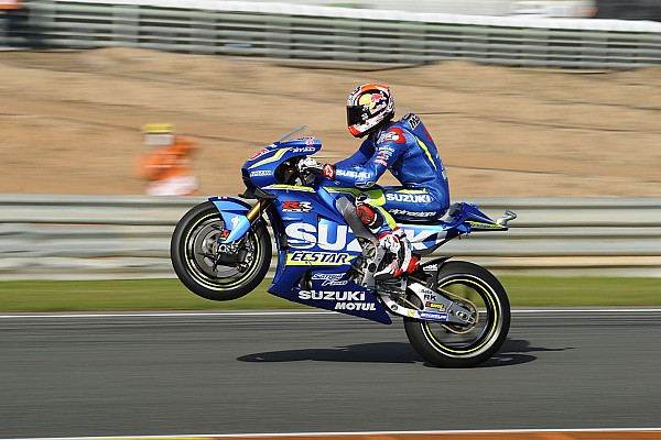 Viñales: “Soy tan rápido como Lorenzo y Márquez”