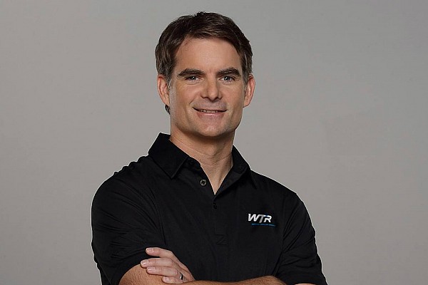 Jeff Gordon correr&aacute; el nuevo prototipo de Cadillac en las 24 de Daytona