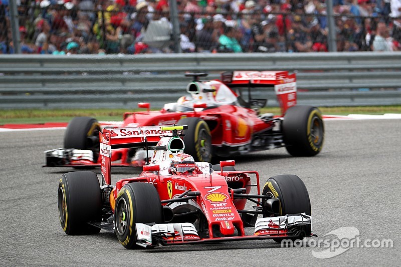 Kimi Raikkonen, Scuderia Ferrari SF16-H leads Sebastian Vettel, Scuderia Ferrari SF16-H