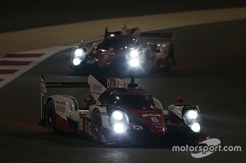 #6 Toyota Racing Toyota TS050 Hybrid: Stéphane Sarrazin, Mike Conway, Kamui Kobayashi, #5 Toyota Rac