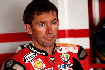 A los 48 años Bayliss vuelve a correr