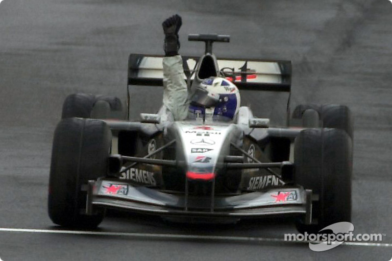 Victoire pour David Coulthard