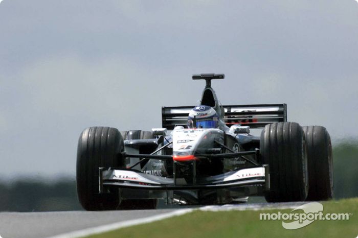 2001: Mika Häkkinen, McLaren-Mercedes MP4-16