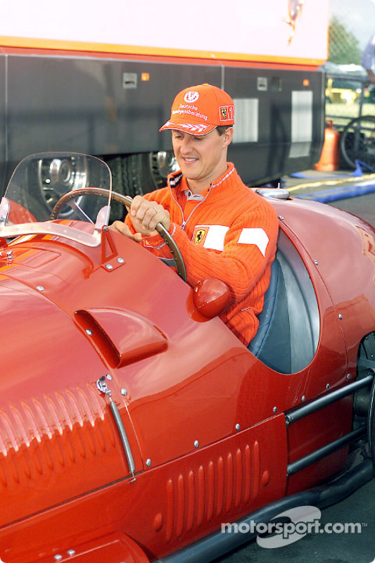 Michael Schumacher al volante del 375 F1