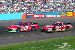 Jeremy Mayfield y Kenny Wallace
