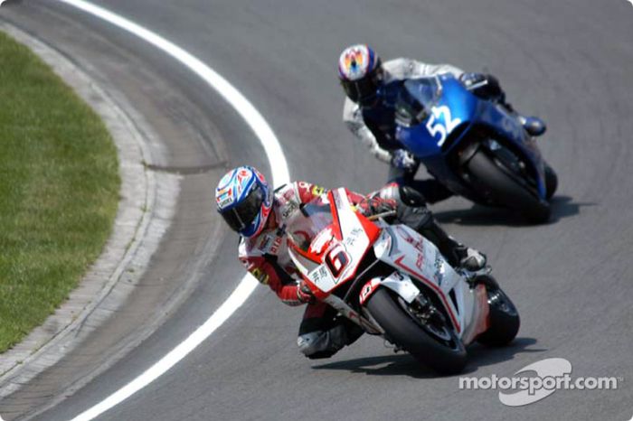 Makoto Tamada lidera a David De Gea