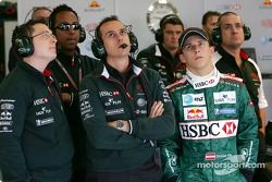 Christian Klien dans le stand Jaguar
